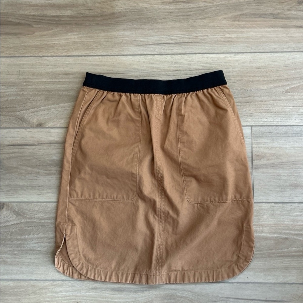 Gap khaki cargo skirt size XS